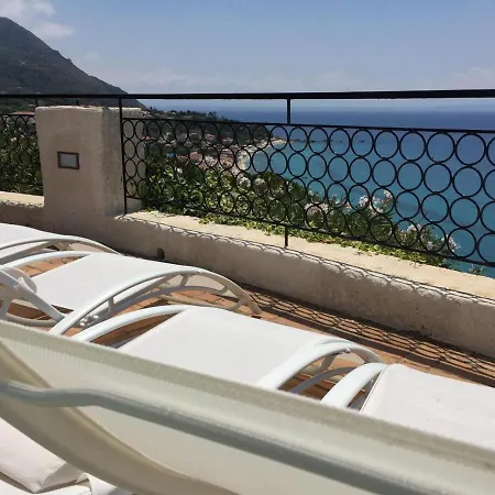 Lodovina * Capo Vaticano